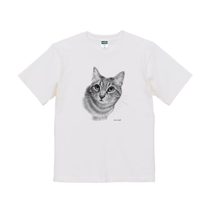 ヴィンテージライクな猫の肖像画Tシャツ
